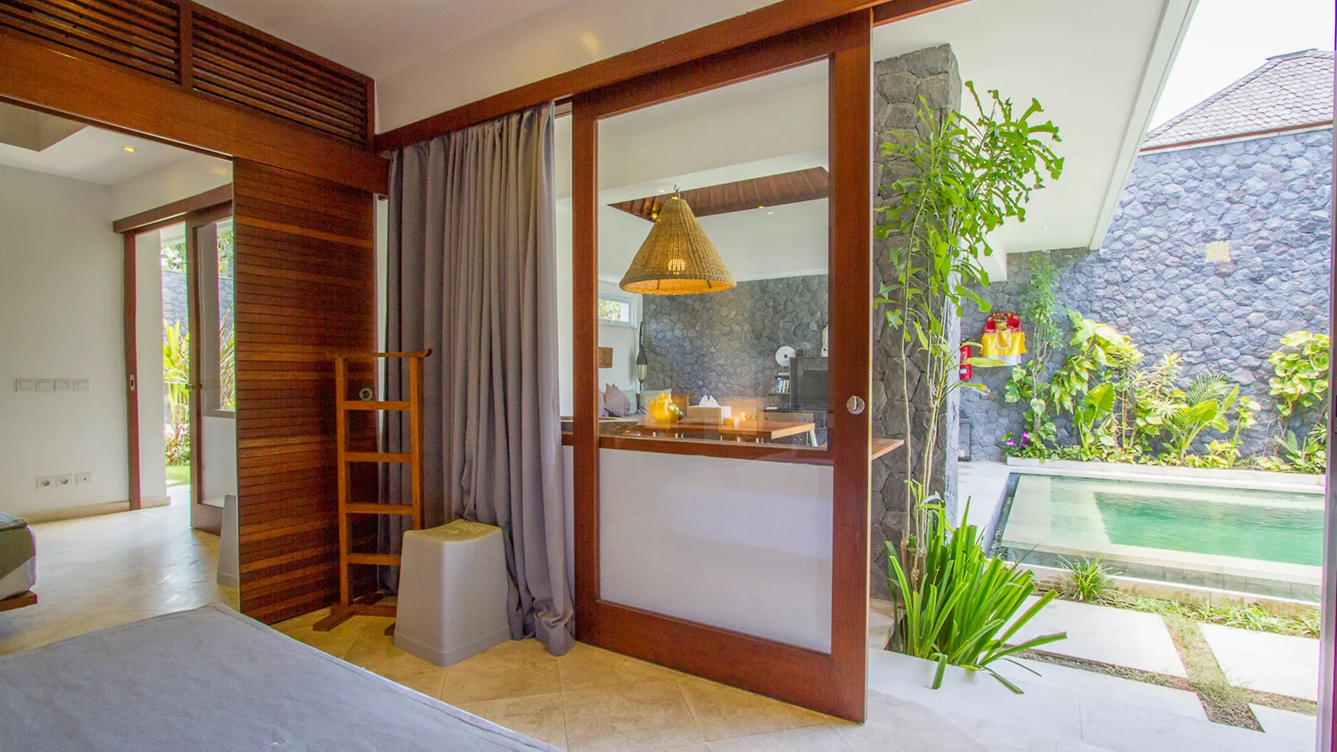 Vishuddha Ajna Villa - Outstanding 2 Bdr Villa - Great Location! Seminyak  0*, Seminyak (Bali) Indonesia